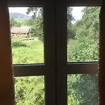 Salamandra Village Pensjonat