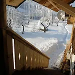 Pensjonat Salamandra Village
