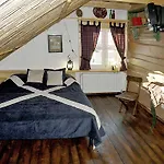 Salamandra Village